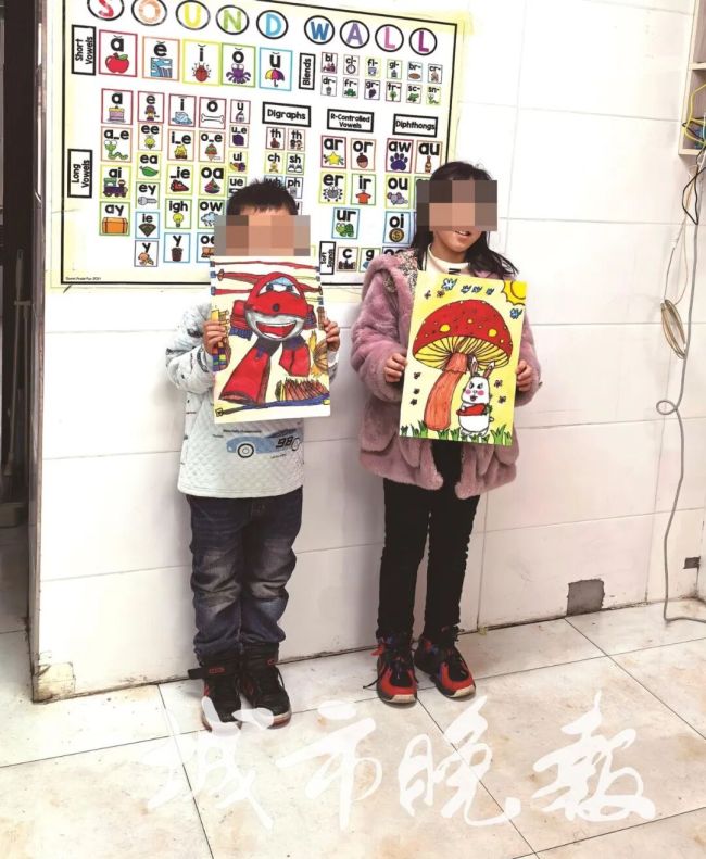亲爹欠费2万消失，她负债10万养弃儿2年！谁来兜底？