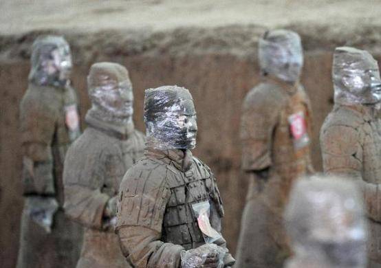 兵马俑考古现场