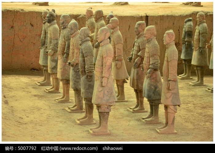 1974年春天，那个打井的农民一锄头挖开了两千年前的地下军团：秦始皇兵马俑发现始末与守陵人传奇