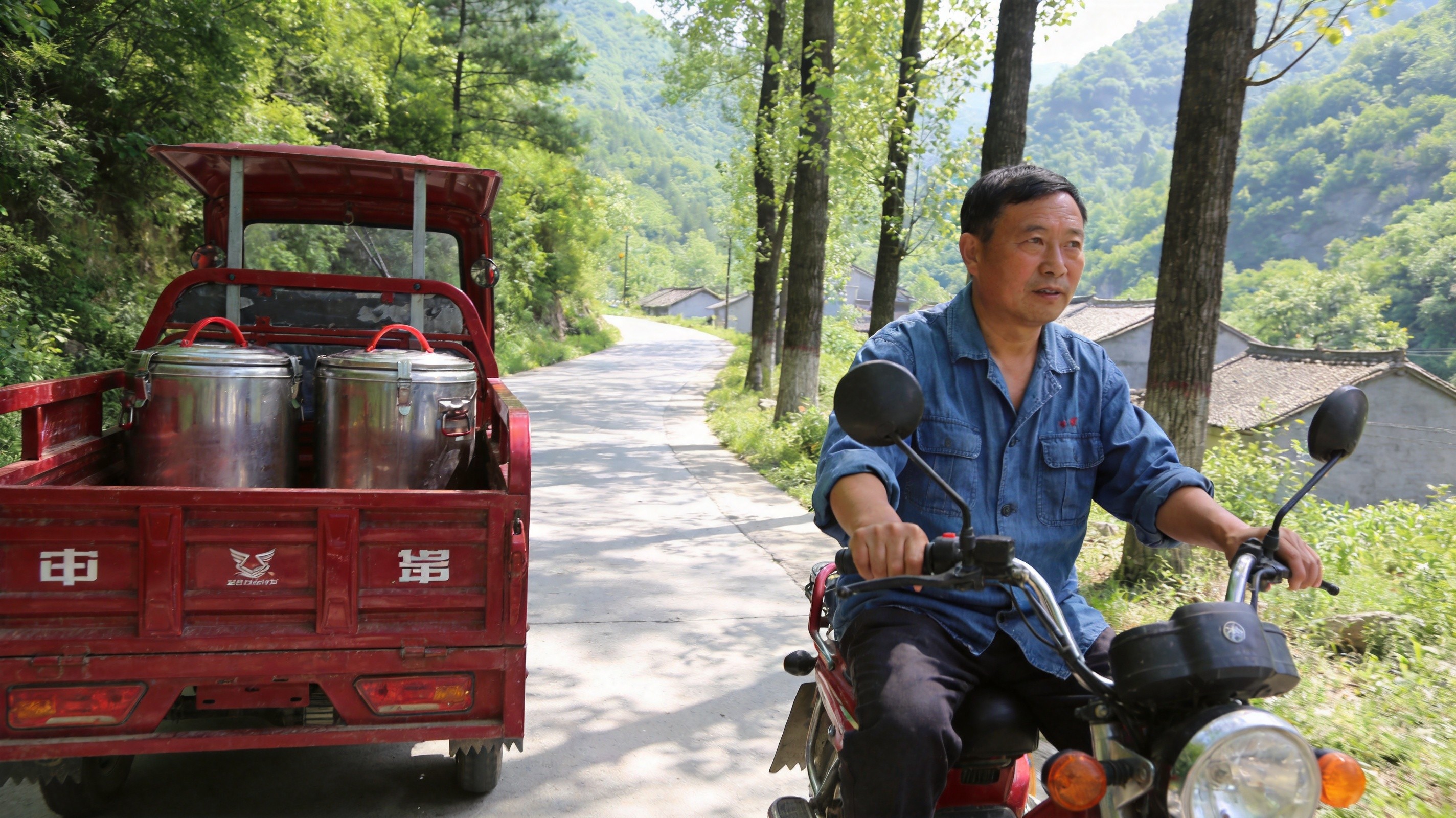 "强强书记"一碗2元餐送出的中国好人温度